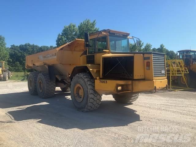 Volvo A35 Dumper - Knickgelenk