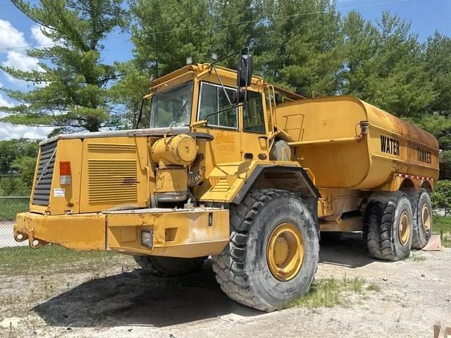 Volvo A35C Wassertanker