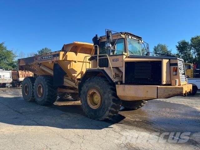 Volvo A40 Dumper - Knickgelenk