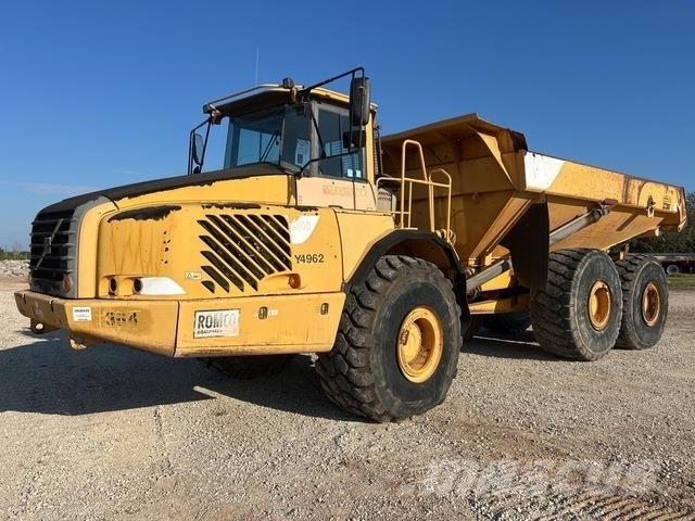 Volvo A40D Dumper - Knickgelenk