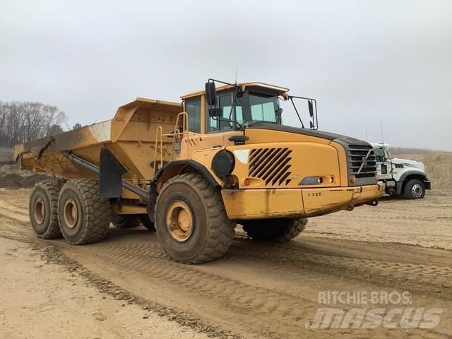 Volvo A40D Dumper - Knickgelenk