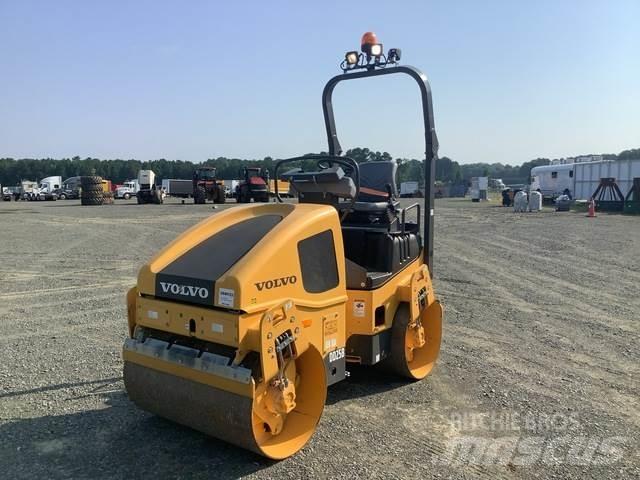 Volvo DD25B Tandemwalzen