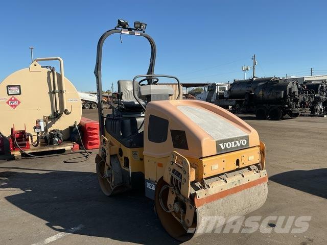 Volvo DD25B Tandemwalzen
