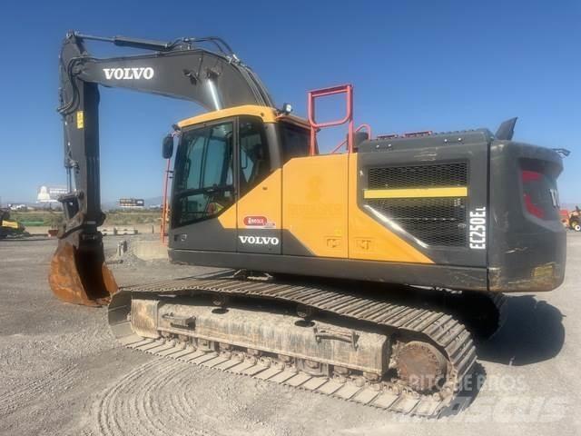 Volvo EC250EL Raupenbagger