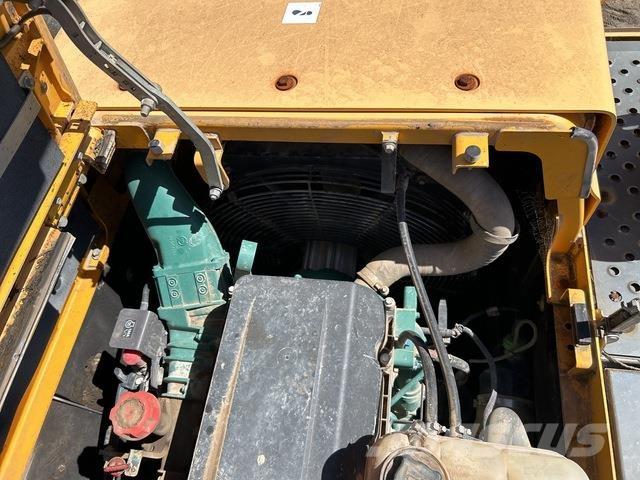 Volvo EC380DL Raupenbagger