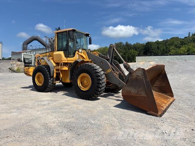 Volvo L120F Radlader