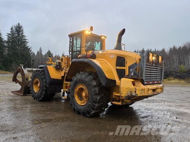 Volvo L220G Radlader