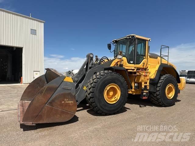 Volvo L220H Radlader