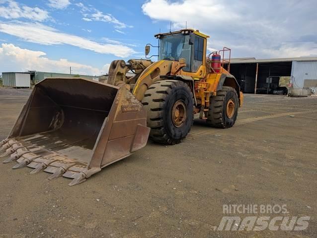 Volvo L260H Radlader