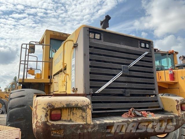 Volvo L330E Radlader