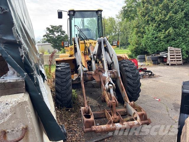 Volvo L40TP Radlader