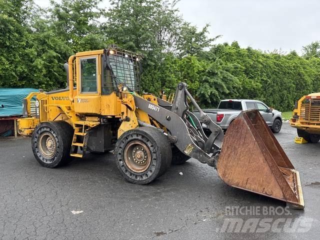 Volvo L90E Radlader