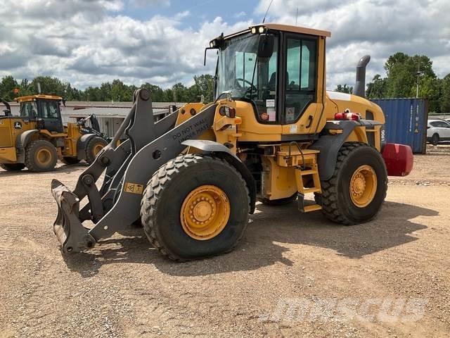 Volvo L90G Radlader
