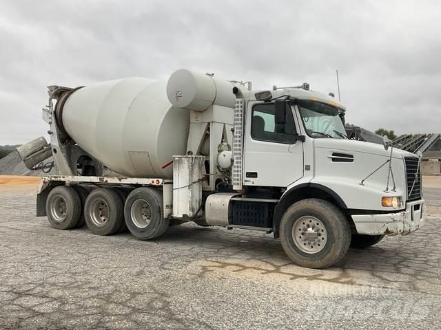 Volvo VHD Andere Fahrzeuge