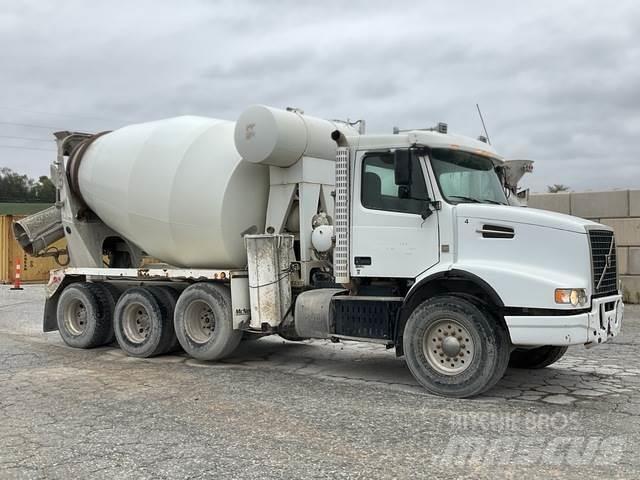 Volvo VHD Andere Fahrzeuge