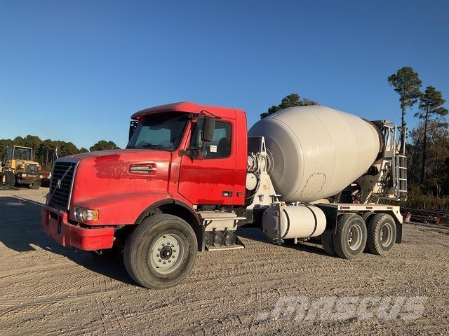 Volvo VHD Andere Fahrzeuge