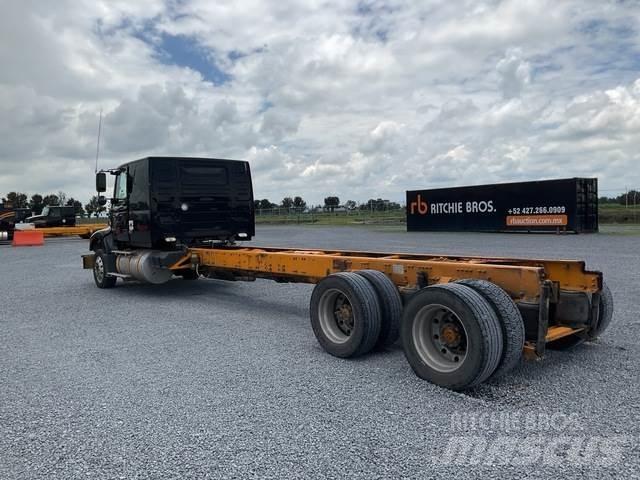 Volvo VHD64F Kabinen