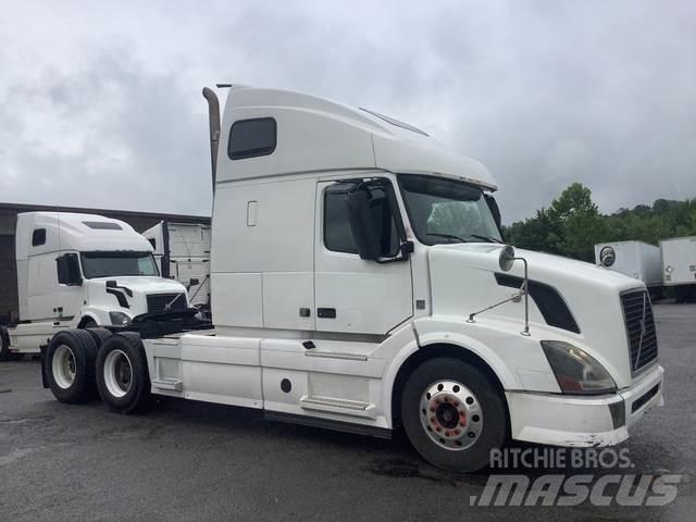 Volvo VNL Sattelzugmaschinen