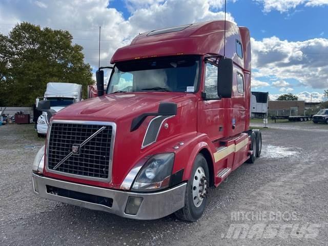 Volvo VNL Sattelzugmaschinen