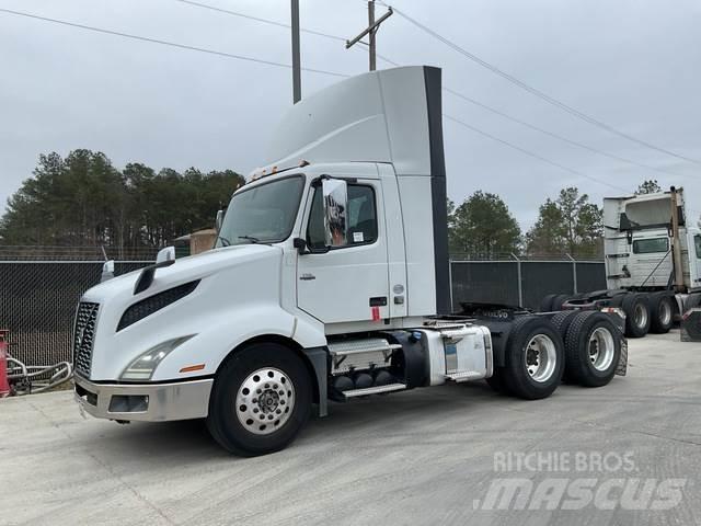 Volvo VNL Sattelzugmaschinen