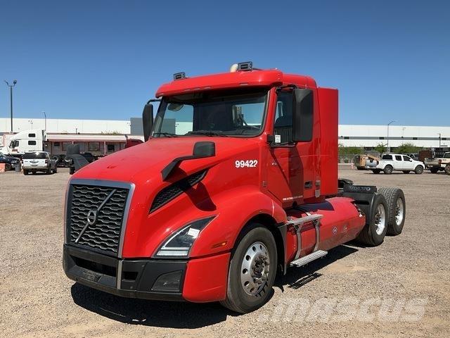 Volvo VNL Sattelzugmaschinen
