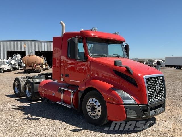 Volvo VNL Sattelzugmaschinen