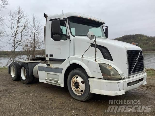 Volvo VNL Sattelzugmaschinen