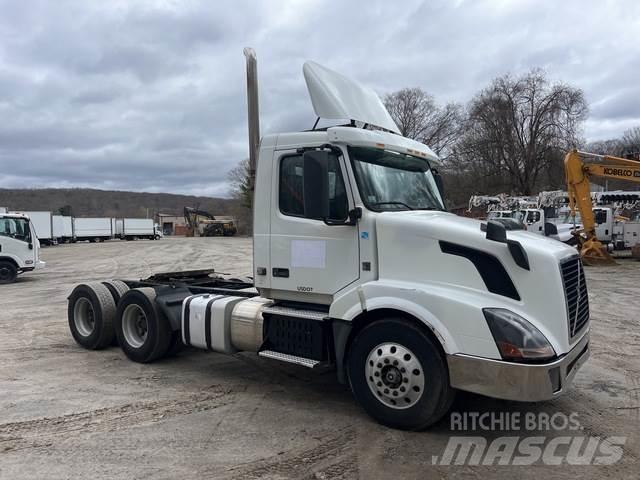 Volvo VNL Sattelzugmaschinen