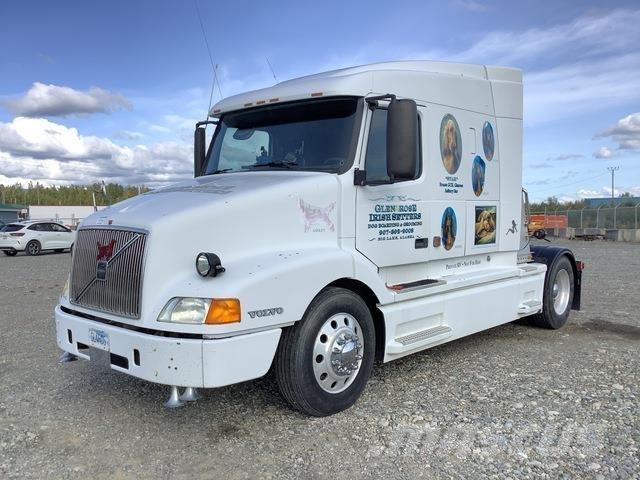 Volvo VNL Sattelzugmaschinen