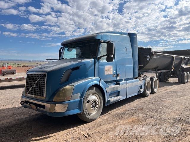 Volvo VNL Sattelzugmaschinen