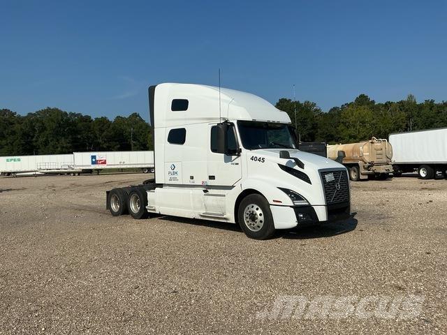 Volvo VNL Sattelzugmaschinen