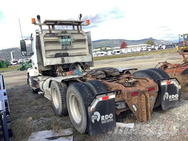 Volvo VNL Sattelzugmaschinen