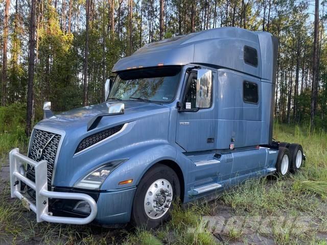 Volvo VNL860 Sattelzugmaschinen