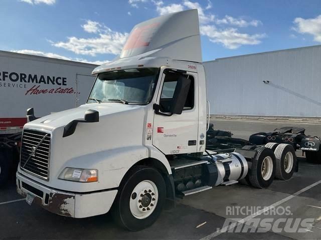 Volvo VNM Sattelzugmaschinen