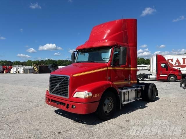 Volvo VNM Sattelzugmaschinen