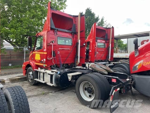 Volvo VNM Sattelzugmaschinen
