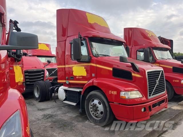 Volvo VNM Sattelzugmaschinen