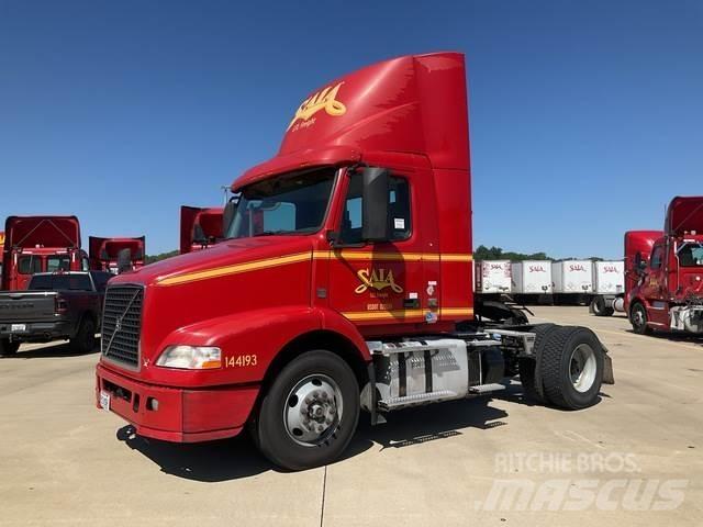 Volvo VNM Sattelzugmaschinen