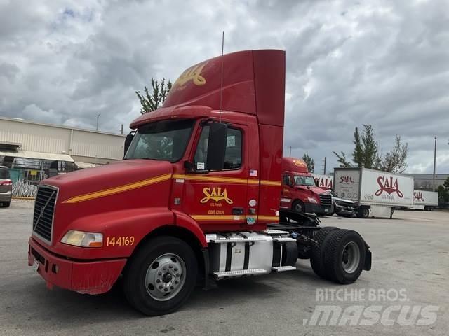 Volvo VNM Sattelzugmaschinen