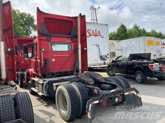 Volvo VNM Sattelzugmaschinen