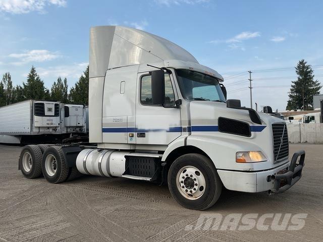 Volvo VNM Sattelzugmaschinen