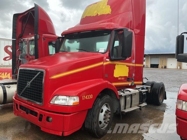 Volvo VNM Sattelzugmaschinen