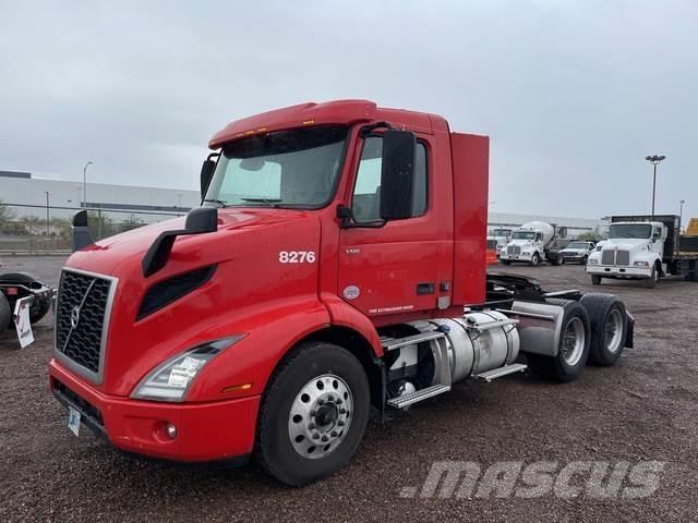 Volvo VNR Sattelzugmaschinen