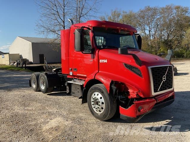 Volvo VNR Sattelzugmaschinen