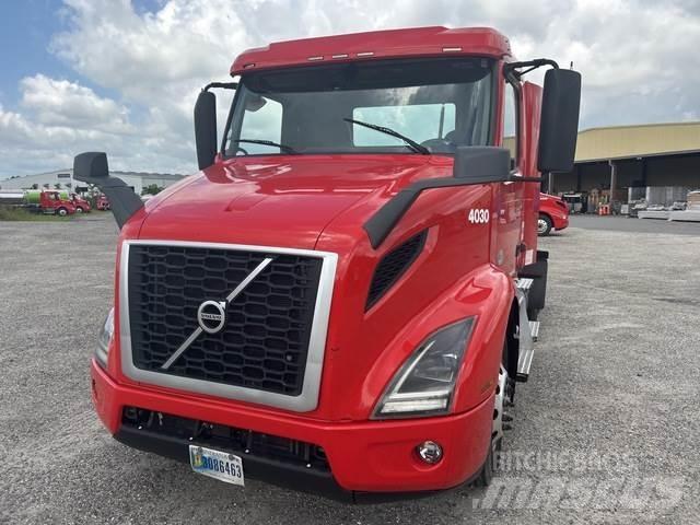 Volvo VNR Sattelzugmaschinen