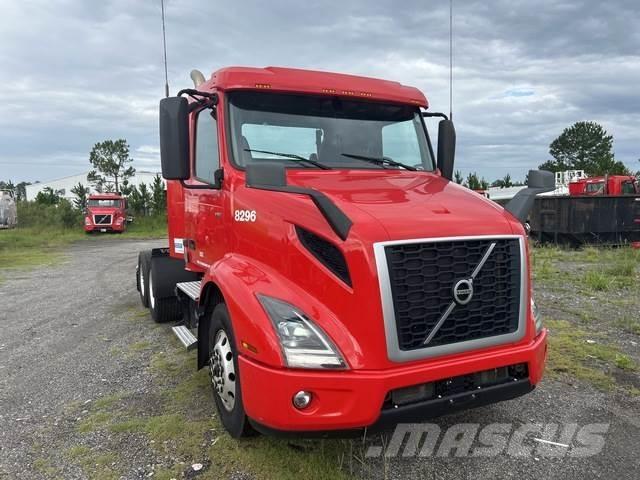 Volvo VNR Sattelzugmaschinen