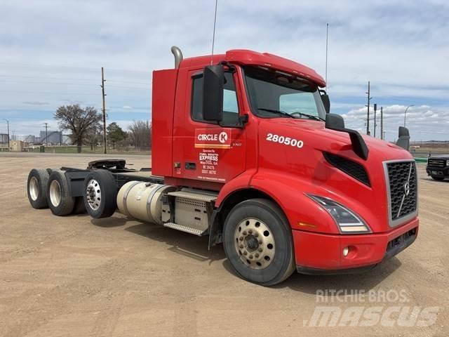 Volvo VNR Sattelzugmaschinen