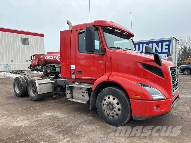 Volvo VNR Sattelzugmaschinen