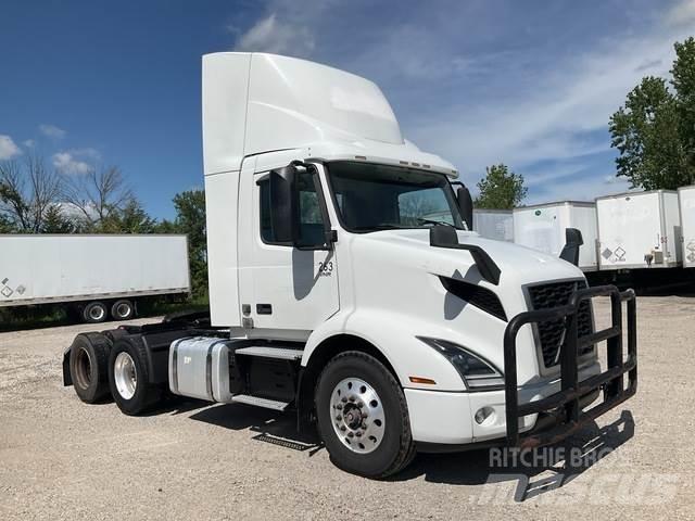 Volvo VNR Sattelzugmaschinen
