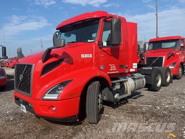 Volvo VNR Sattelzugmaschinen
